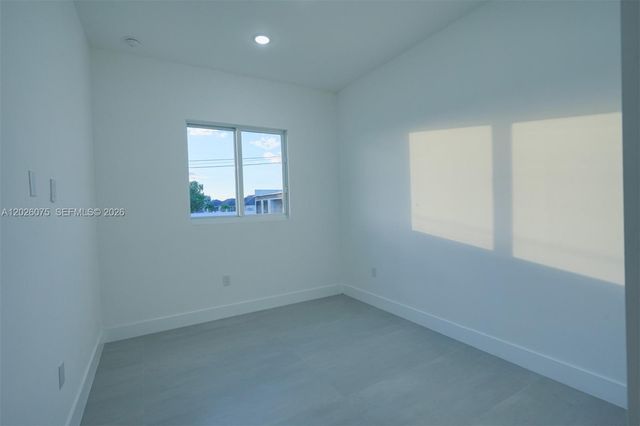 5 SW 26th Place, Cape Coral, FL 33991