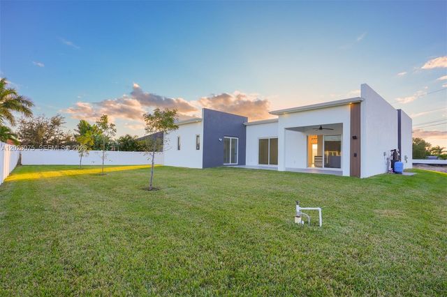 5 SW 26th Place, Cape Coral, FL 33991