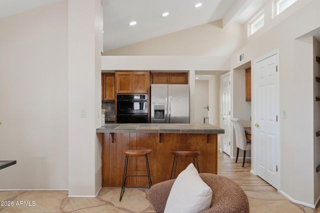 4615 E MONTE Way, Phoenix, AZ 85044