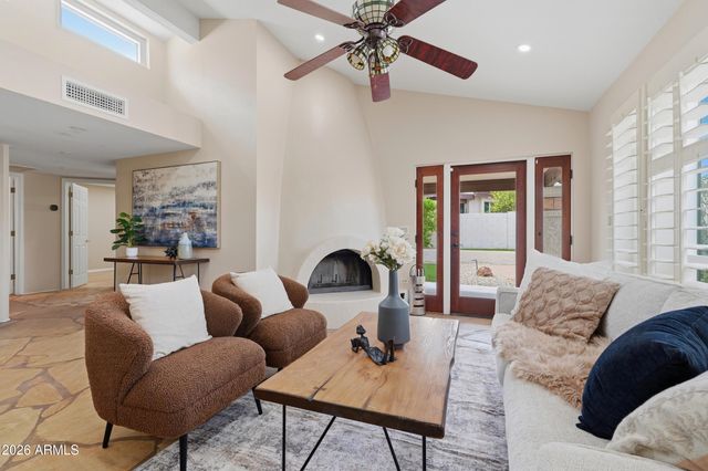 4615 E MONTE Way, Phoenix, AZ 85044