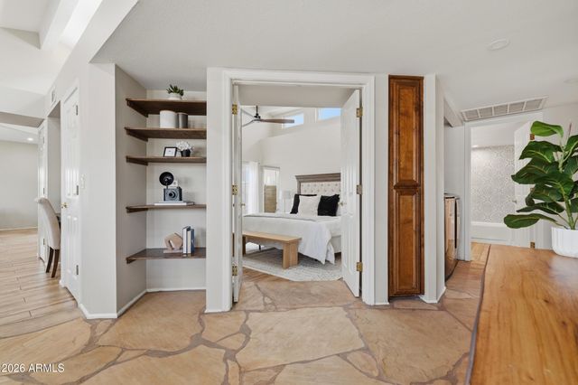 4615 E MONTE Way, Phoenix, AZ 85044