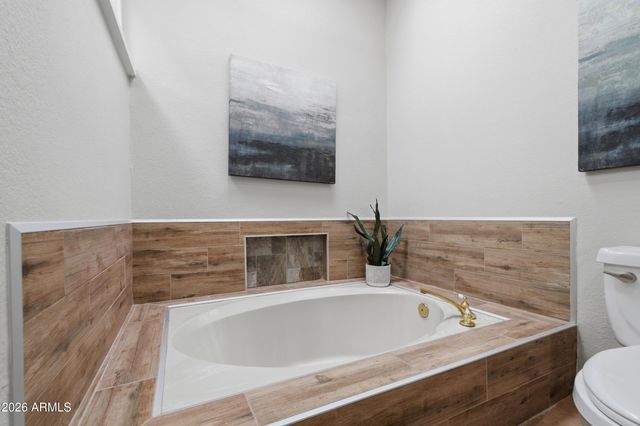 4615 E MONTE Way, Phoenix, AZ 85044