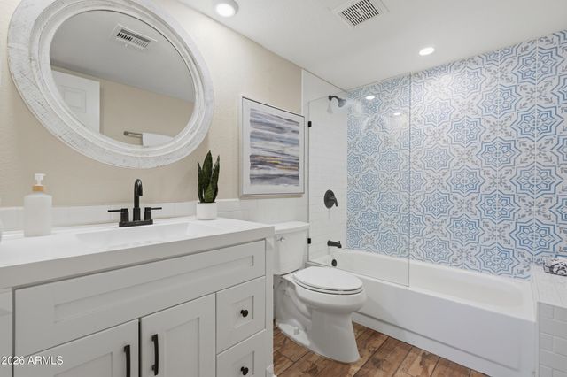 4615 E MONTE Way, Phoenix, AZ 85044