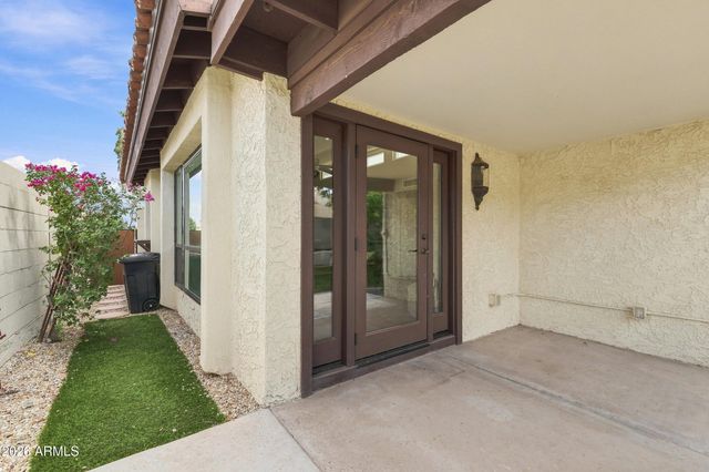4615 E MONTE Way, Phoenix, AZ 85044