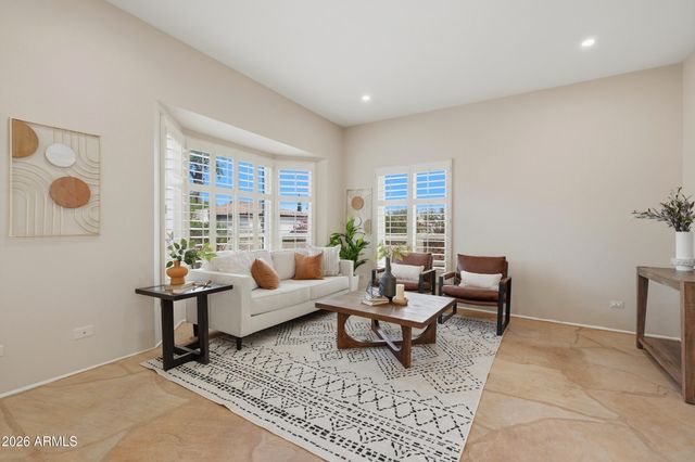 4615 E MONTE Way, Phoenix, AZ 85044