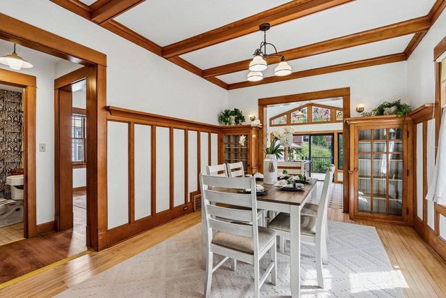 1901 E Elmdale COURT, Shorewood, WI 53211