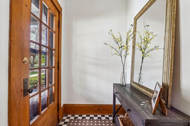 1901 E Elmdale COURT, Shorewood, WI 53211