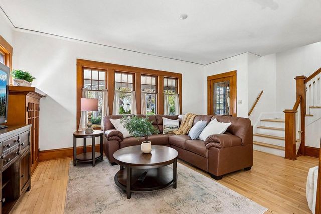 1901 E Elmdale COURT, Shorewood, WI 53211