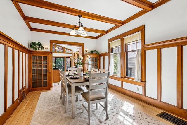 1901 E Elmdale COURT, Shorewood, WI 53211