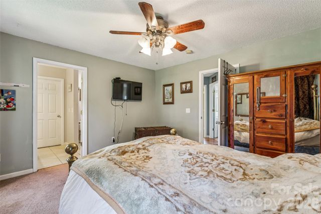 4 Miss Julia Way, Granite Falls, NC 28630