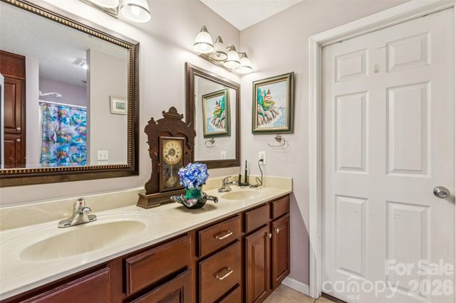 4 Miss Julia Way, Granite Falls, NC 28630