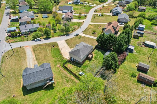 4 Miss Julia Way, Granite Falls, NC 28630