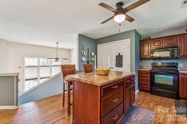 4 Miss Julia Way, Granite Falls, NC 28630