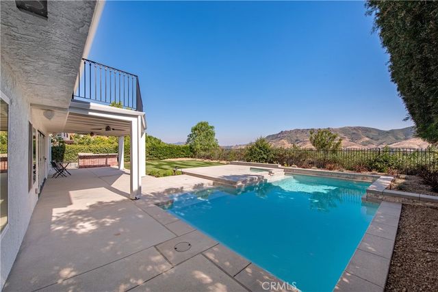 5879 Ridgebrook, Agoura Hills, CA 91301