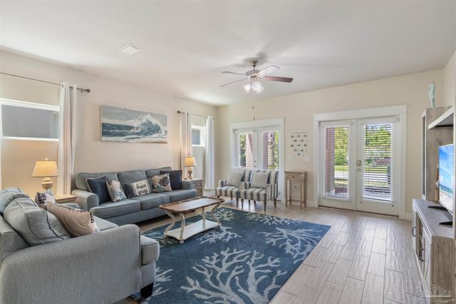 13987 Hanging Branch Way, Pensacola, FL 32507