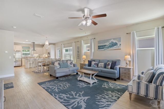 13987 Hanging Branch Way, Pensacola, FL 32507