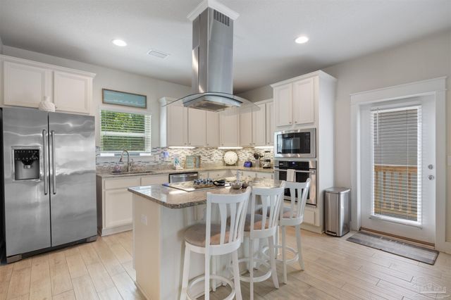 13987 Hanging Branch Way, Pensacola, FL 32507