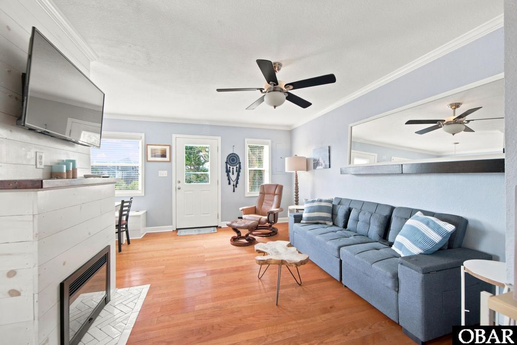 Image 5 of property listing at 1206 Wrightsville Boulevard Unit 10, Kill Devil Hills, NC 27948