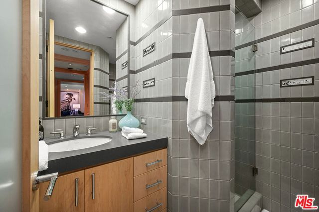 10601 Wilshire Boulevard 1201, Los Angeles, CA 90024