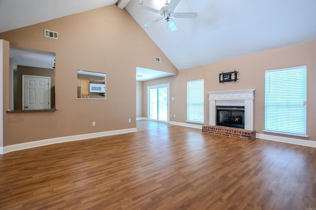 15 Windamere, Ward, AR 72176