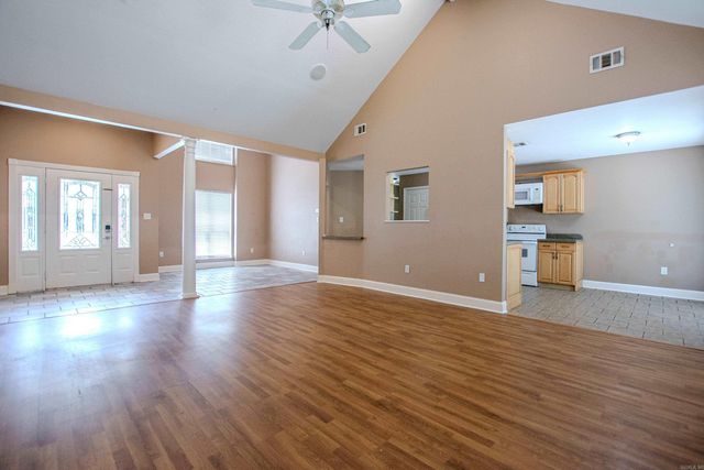 15 Windamere, Ward, AR 72176