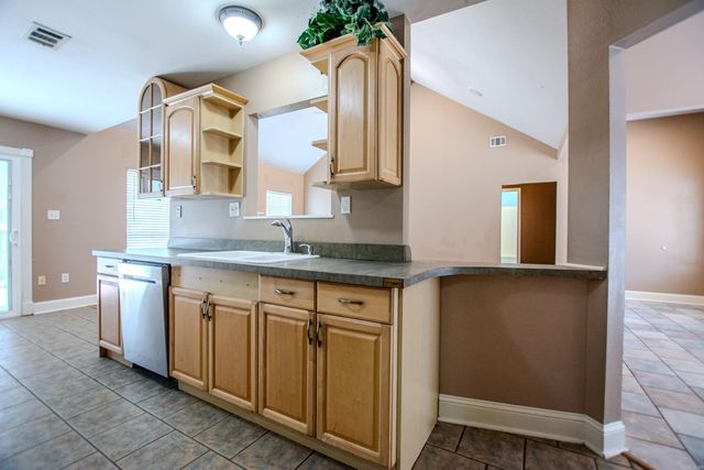 15 Windamere, Ward, AR 72176