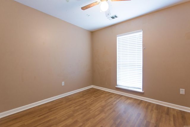 15 Windamere, Ward, AR 72176