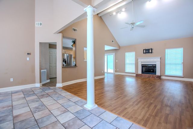 15 Windamere, Ward, AR 72176