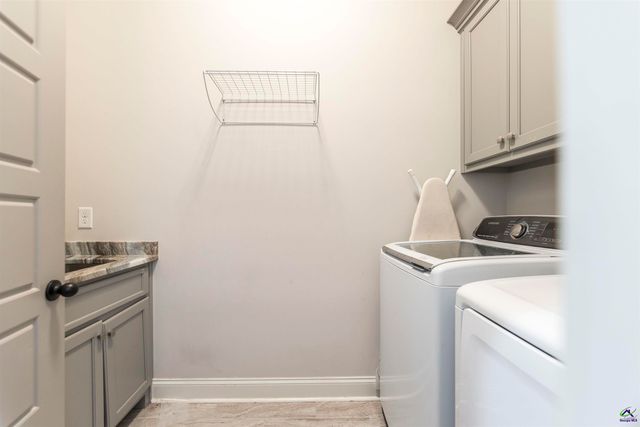 803 Kyler Lane, Bonaire, GA 31005