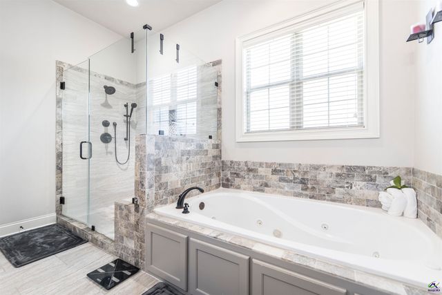 803 Kyler Lane, Bonaire, GA 31005