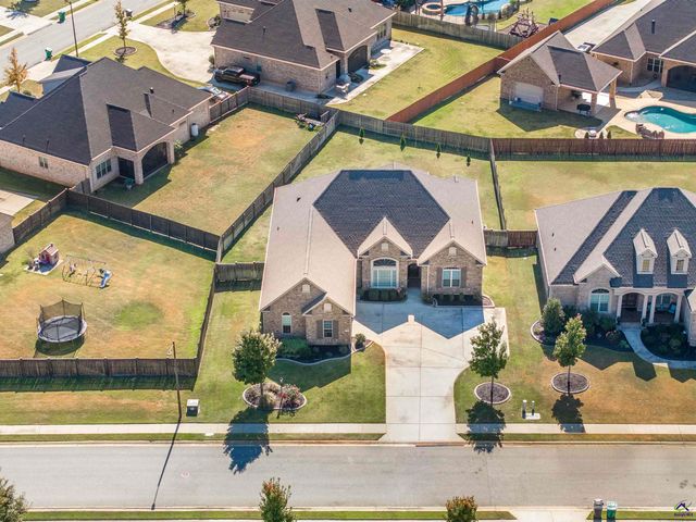 803 Kyler Lane, Bonaire, GA 31005