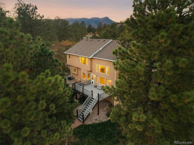 5 Cap Rock Way, Colorado Springs, CO 80919