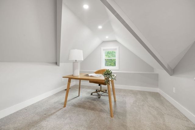 27 Connecticut Ave, Natick, MA 01760