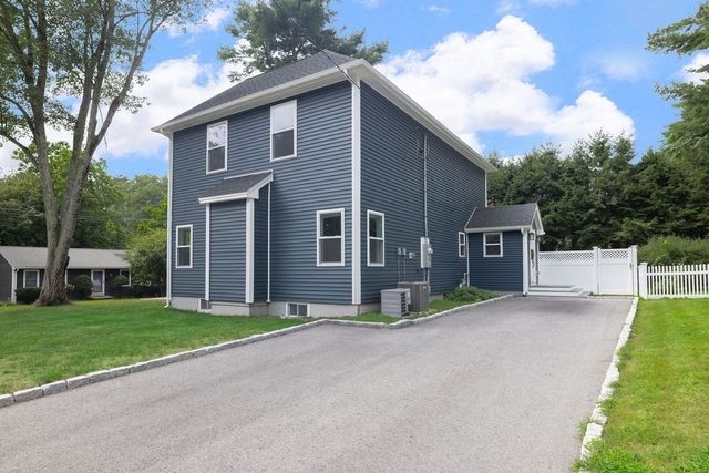 27 Connecticut Ave, Natick, MA 01760
