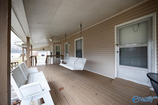 2134 Ready Section Road, Toney, AL 35773