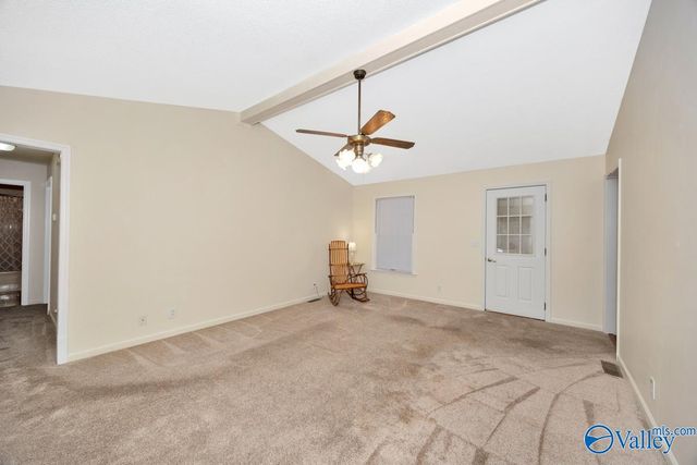 2134 Ready Section Road, Toney, AL 35773