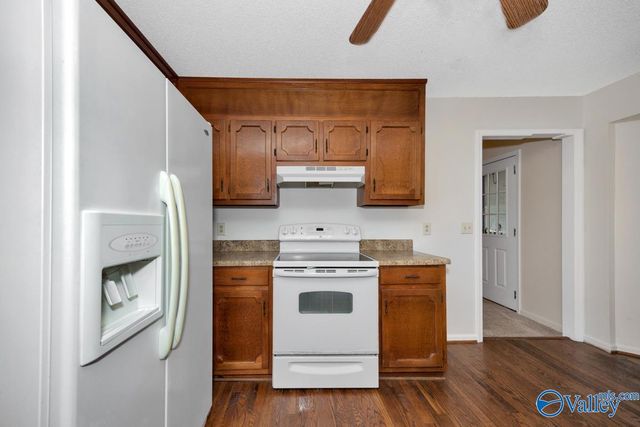 2134 Ready Section Road, Toney, AL 35773