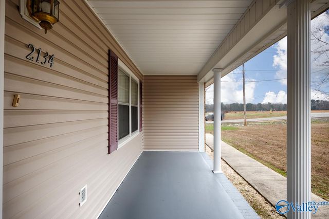 2134 Ready Section Road, Toney, AL 35773