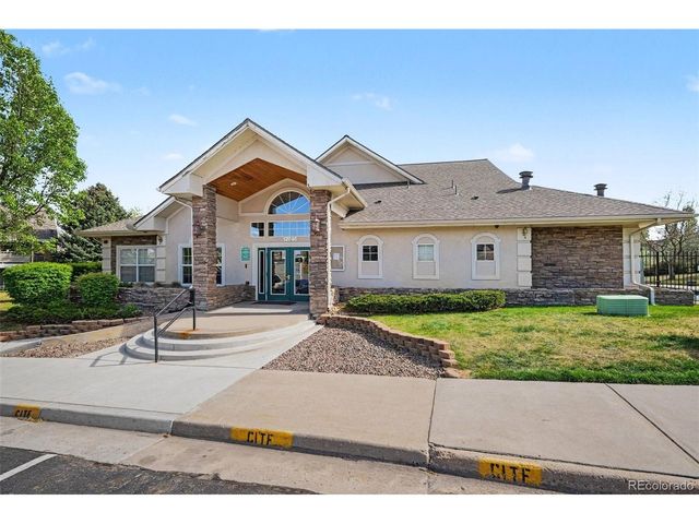 12304 W Cross Dr 201, Littleton, CO 80127