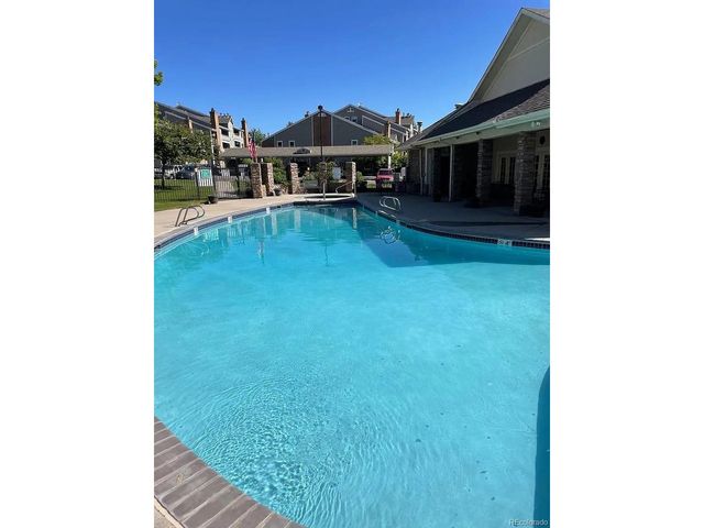 12304 W Cross Dr 201, Littleton, CO 80127