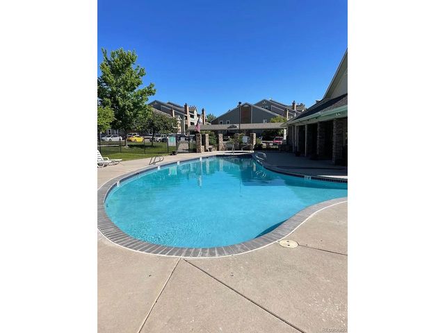12304 W Cross Dr 201, Littleton, CO 80127