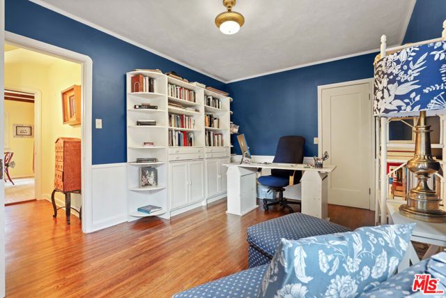 1242 N Isabel Street, Glendale, CA 91207