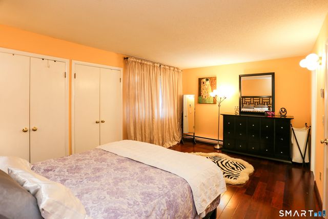 19 Woodway Road 16, Stamford, CT 06907