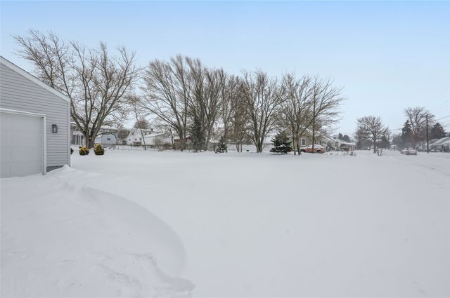 4004 WASHINGTON Avenue, Erie, PA 16508