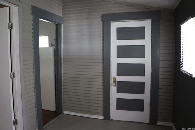 207 W Franciscan, San Antonio, TX 78204