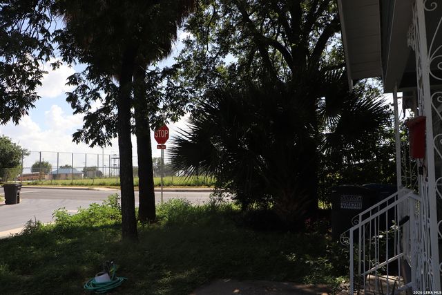 207 W Franciscan, San Antonio, TX 78204