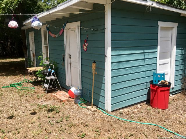 207 W Franciscan, San Antonio, TX 78204