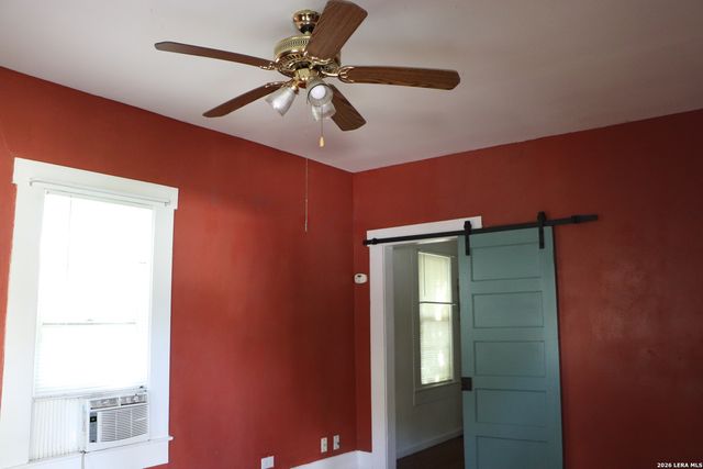 207 W Franciscan, San Antonio, TX 78204
