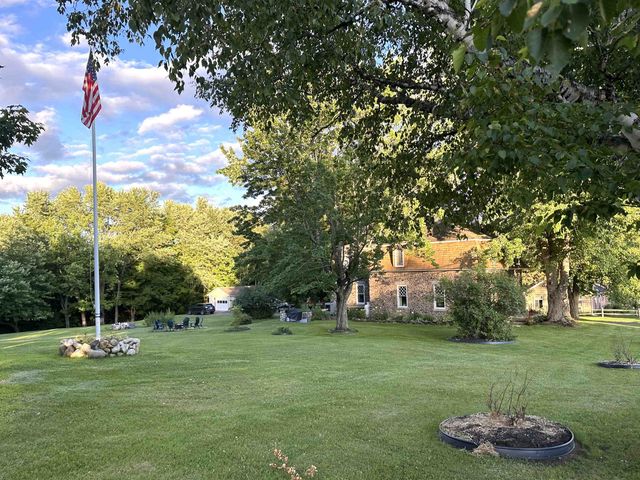 704 Hillside Avenue, Berlin, NH 03570