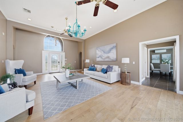 14011 S 177th West Avenue, Kellyville, OK 74039